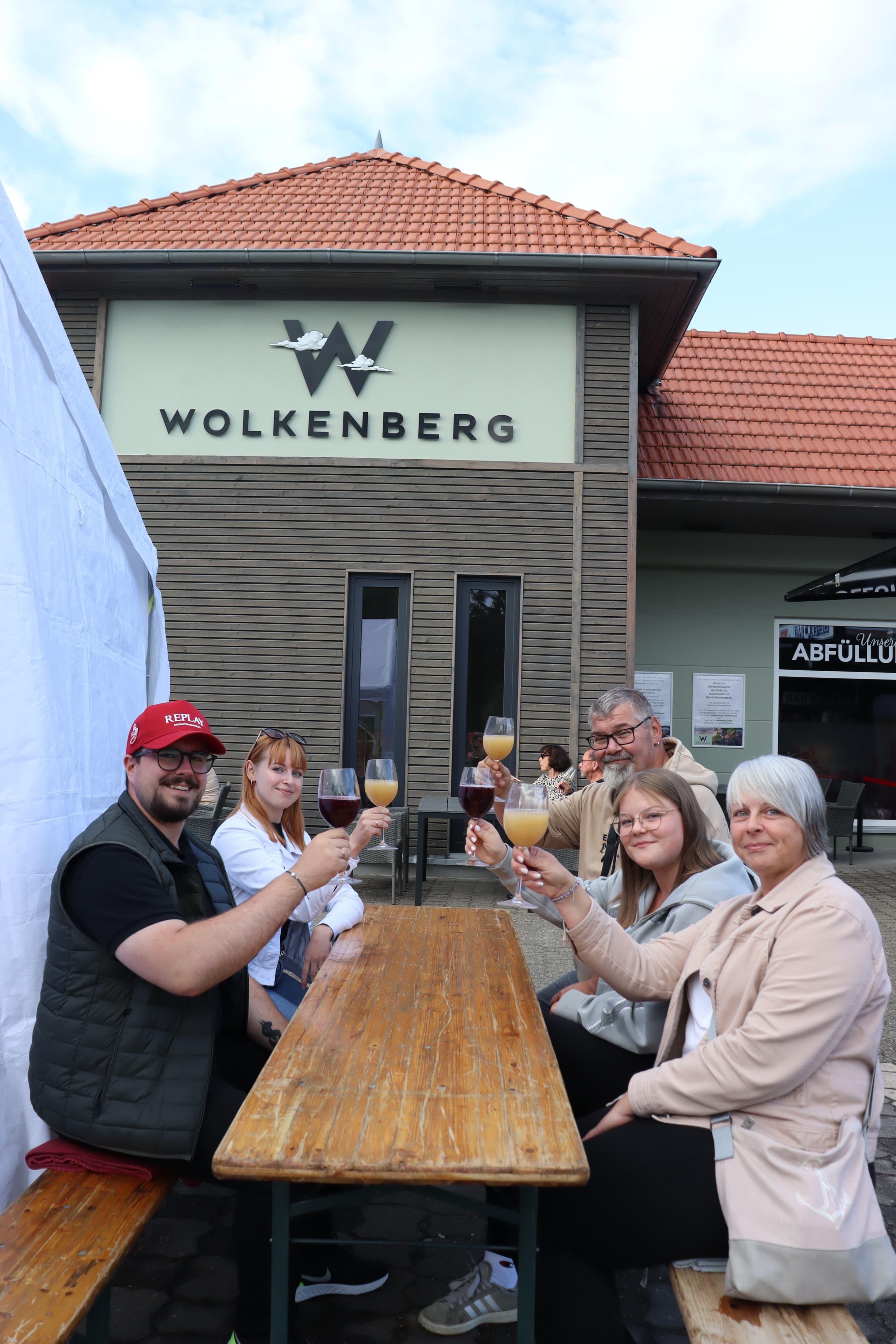 Hier klicken um Bilder anzuzeigen